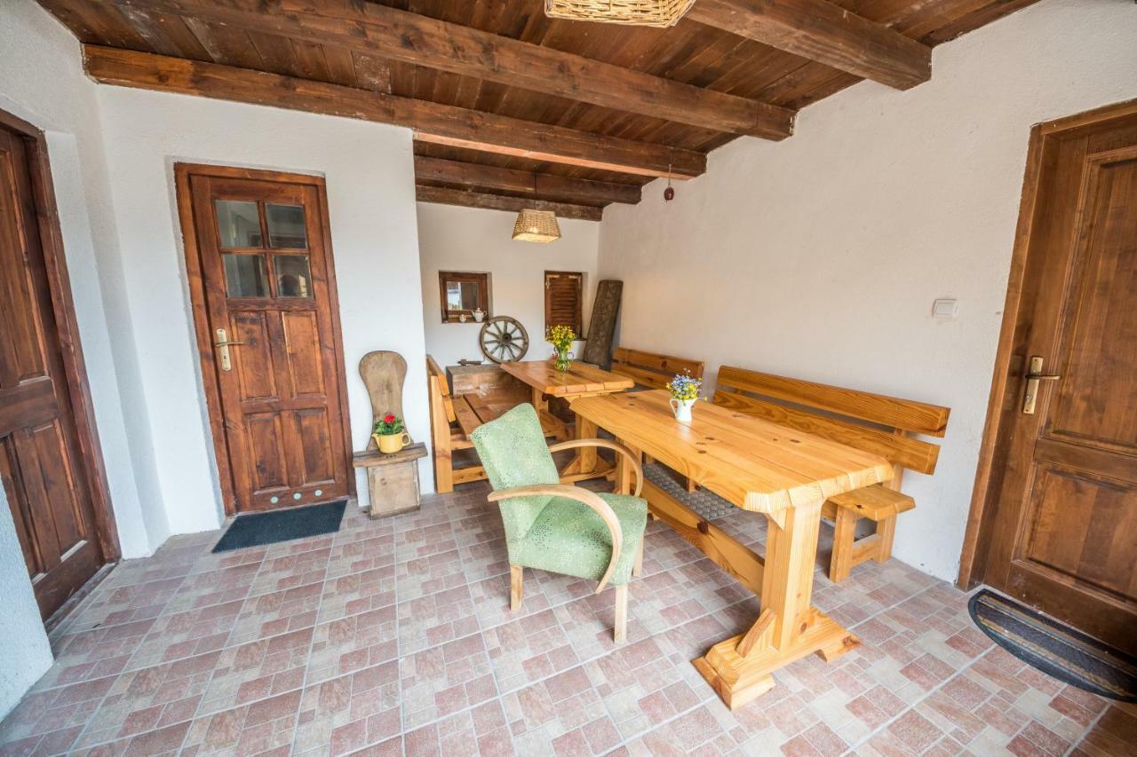 Country House Dovje Exterior photo